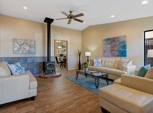2804 White Acres Dr, San Jose, CA 95148