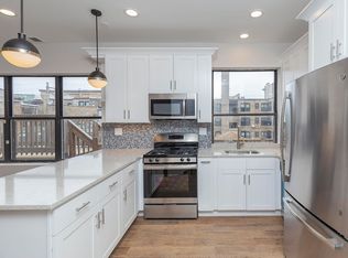 2903 N Clark St #2N, Chicago, IL 60657