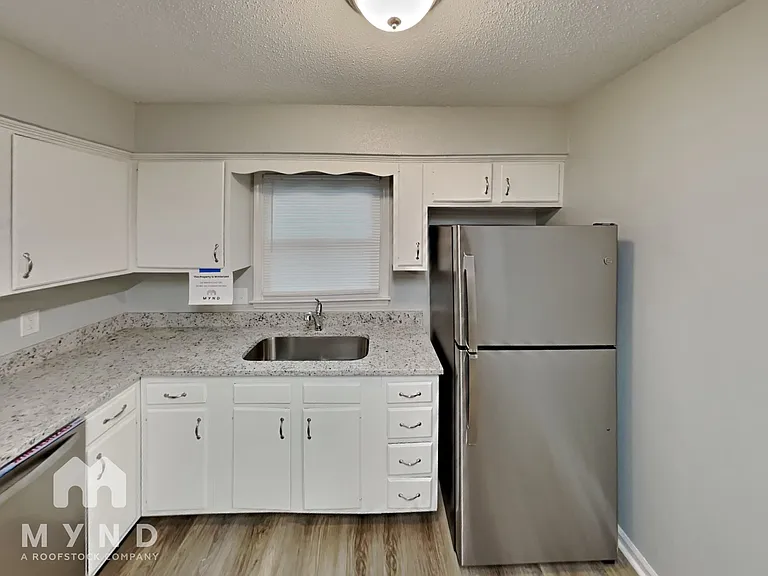 3764 Sugar Spring Rd — Photo 11