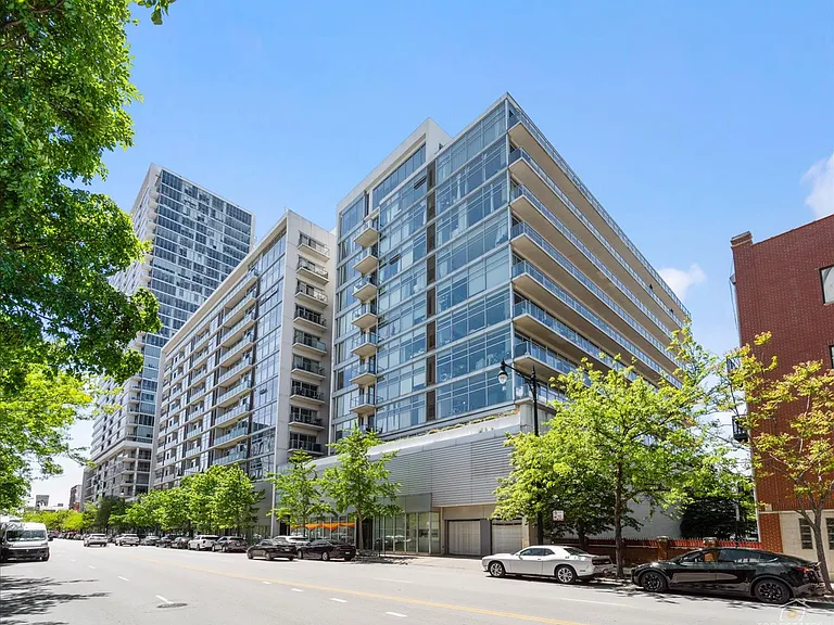 1620 S Michigan Ave #414 — Photo 3