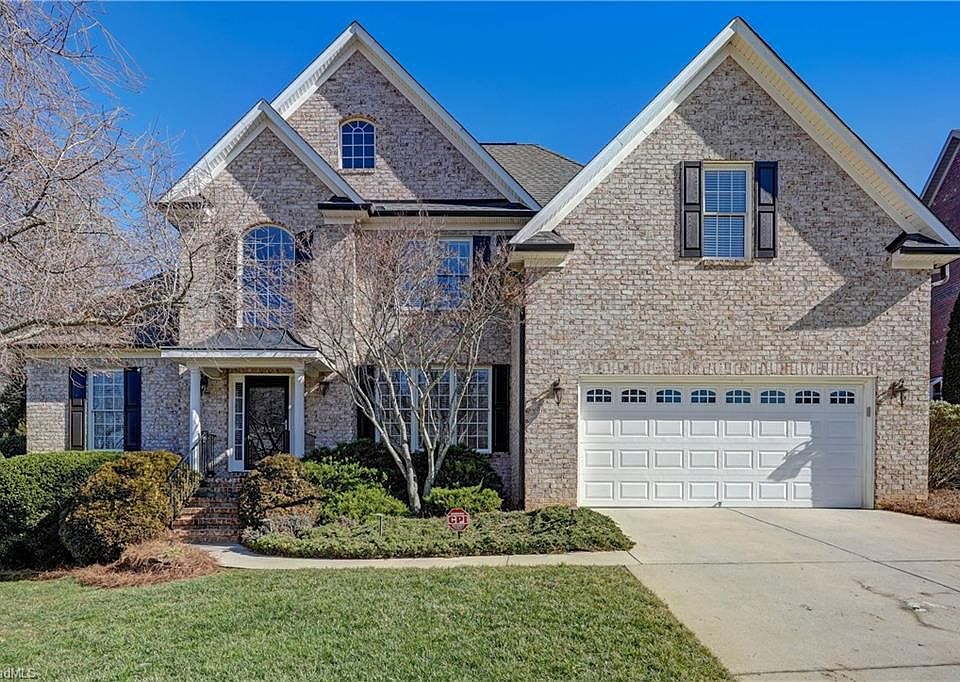 1st image of 2504 N Beech Ln