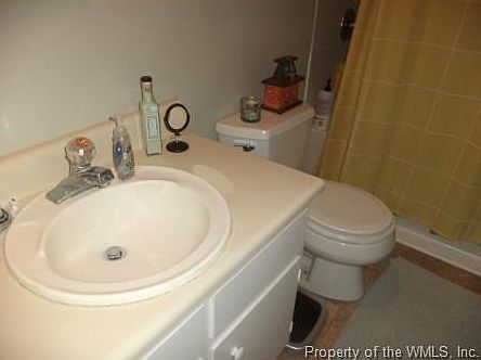 5th image of 3866 Staffordshire Ln