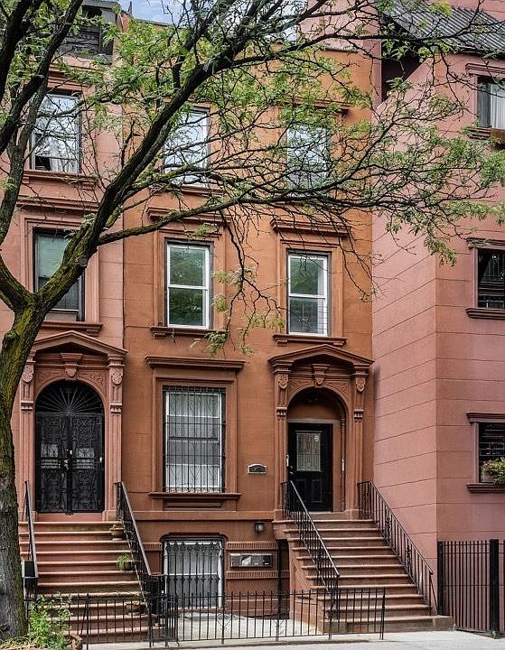 1st image of 402 Franklin Ave