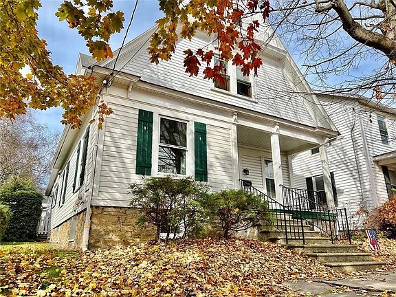 2nd image of 227 North St