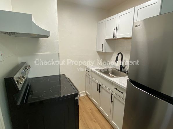 120 Bellerive Blvd