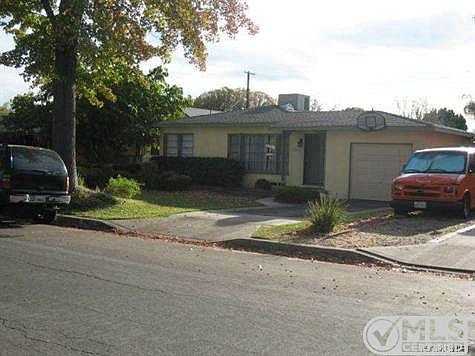 2nd image of 9567 Lev Ave
