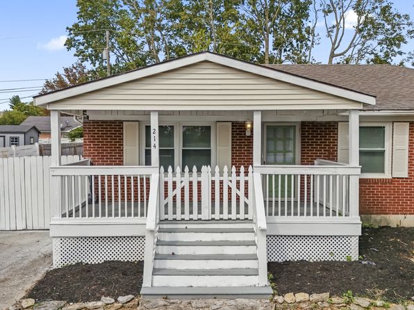 214 Laurel Ln