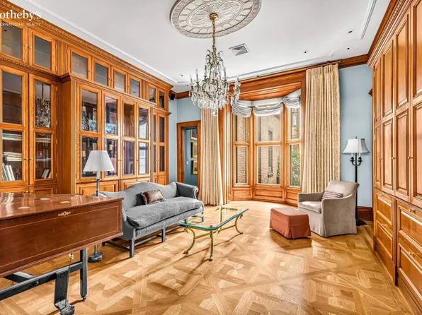 129 East 35th Street image 17 of 25