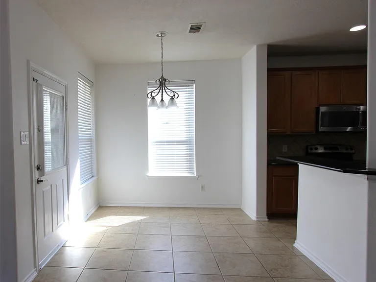 13719 View Meadow Ln — Photo 10