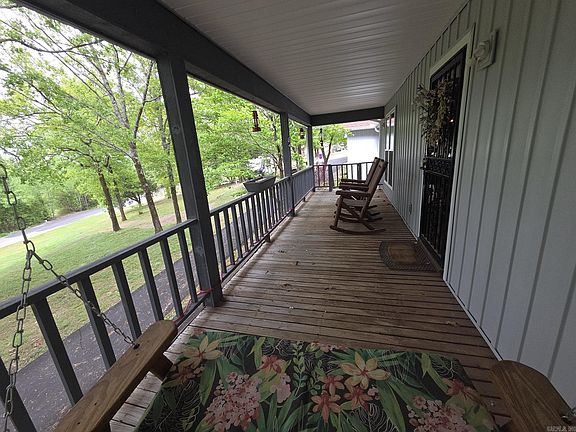 3rd image of 1402 Holmes Rd
