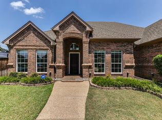 1002 Yukon Dr, Mansfield, TX 76063