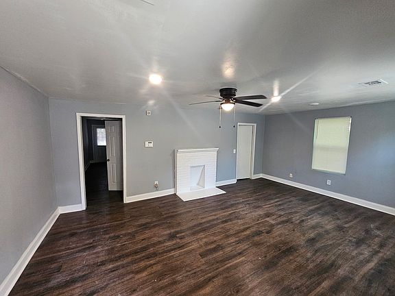 2nd image of 1506 Penny St #1