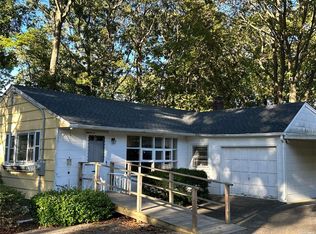 274 Auborn Ave, Shirley, NY 11967