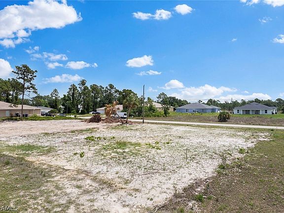 3rd image of 2126-2128 Snead Dr