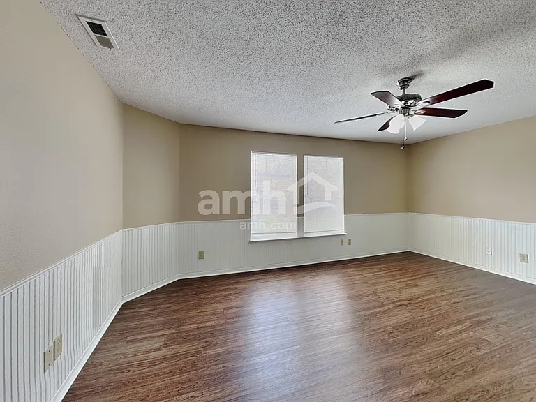 6803 Amber Springs Way — Photo 10