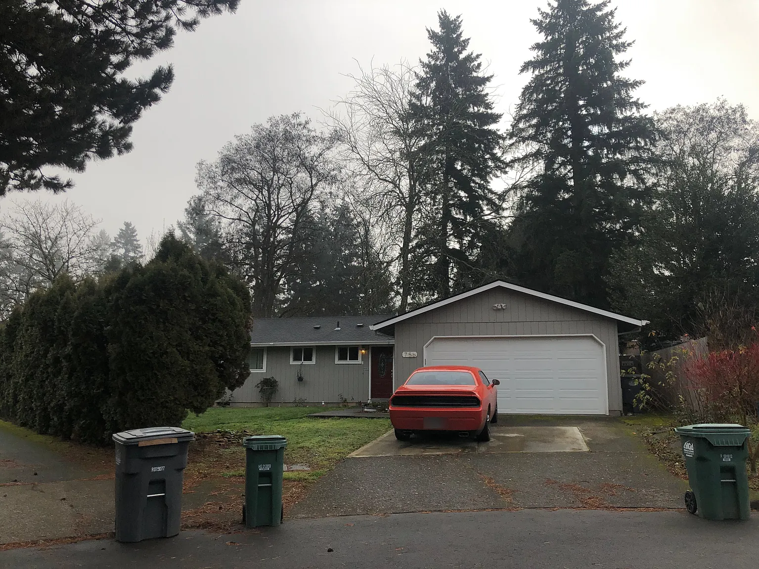 756 NW Connell Ave photo 1