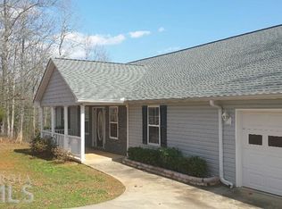 981 Rainbow Cir, Cleveland, GA 30528