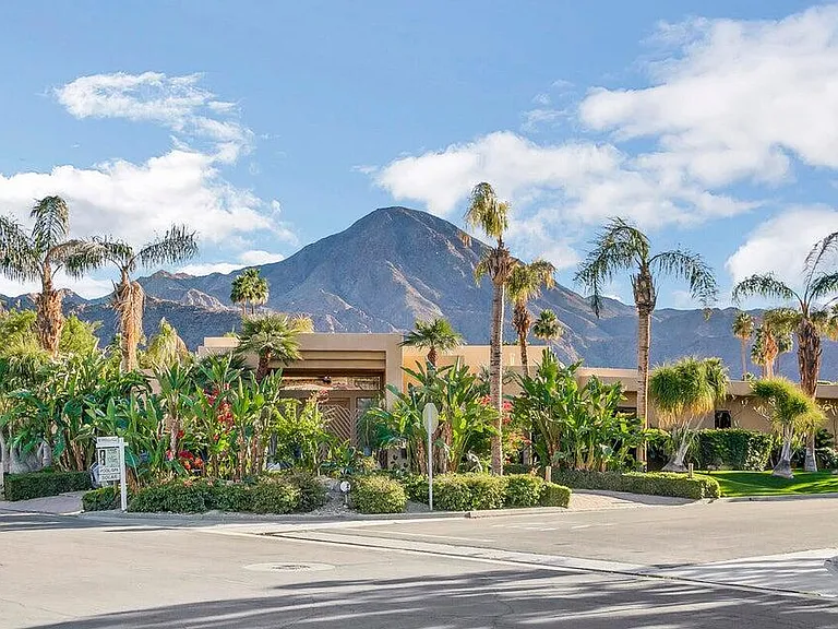 45625 Apache Rd — Photo 1