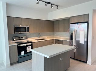301 NE 5th Ave #404, Dania, FL 33004