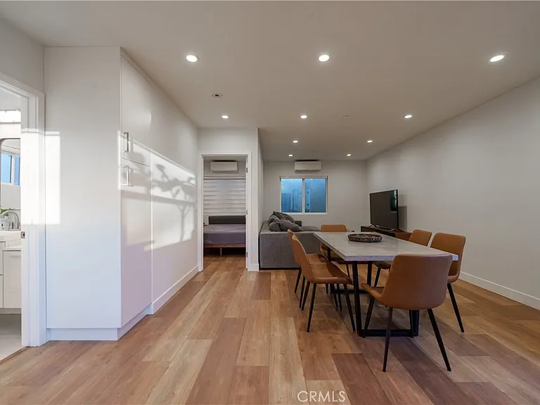 11012 Quill Ave — Photo 8