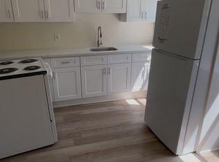100 Washington St #1, Stewartsville, NJ 08886