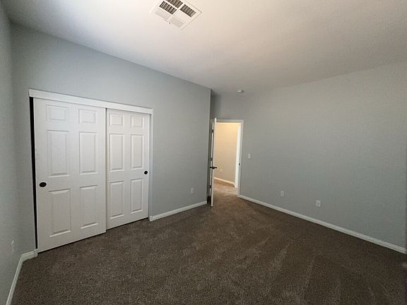 2nd image of 4915 E Russell Rd Building 133-14