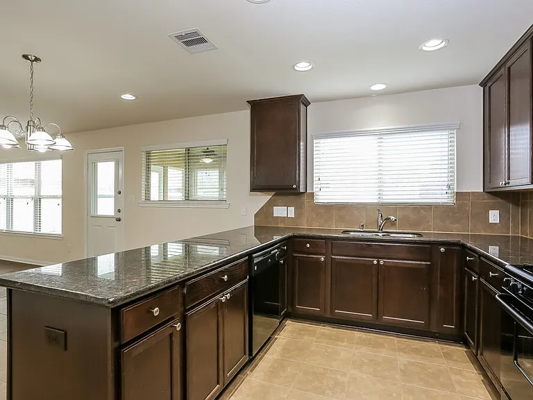 13230 Chanel Dr — Photo 8