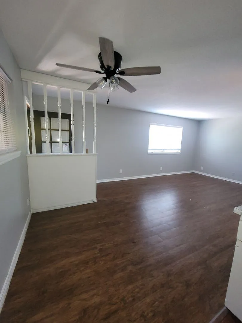 Woodward Park Apartments — Photo 1
