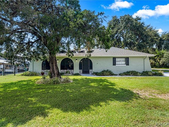 2nd image of 12014 W Dolphin Ct
