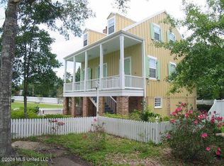 11 Devils Elbow, Diamondhead, MS 39525