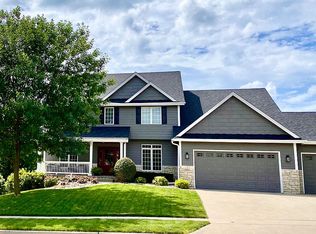 4214 161st St, Urbandale, IA 50323