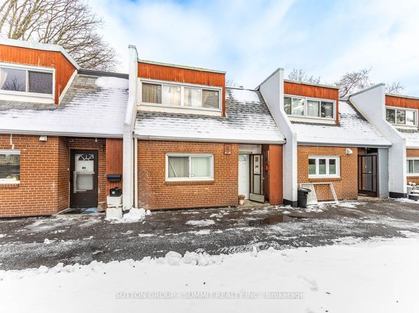 2901 Jane St #58, Toronto, ON M3N 2J8