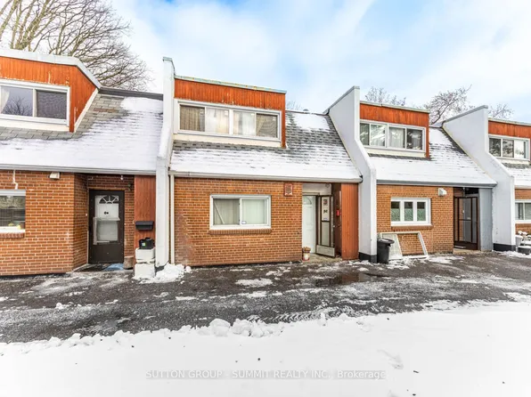 2901 Jane St #58, Toronto, ON M3N 2J8