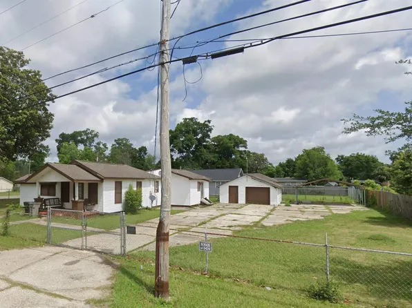 2440 W Desoto St, Pensacola, FL 32505