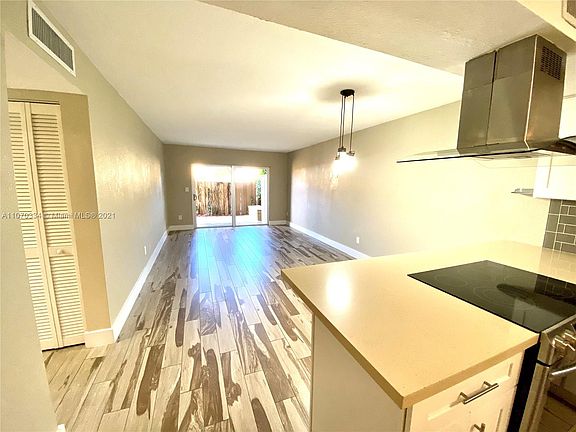 4th image of 9974 N Kendall Dr APT 1015