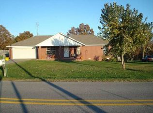 13736 Viney Grove Rd #37, Prairie Grove, AR 72753