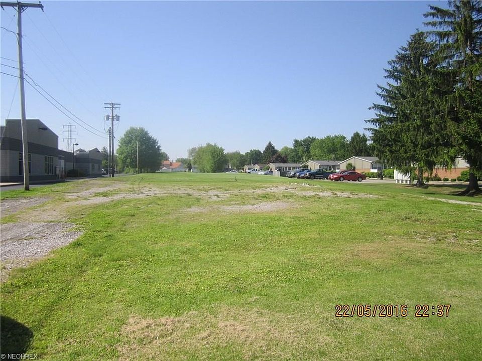 1st image of 1135 E Main St