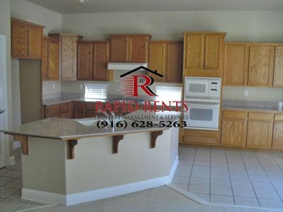 8756 Gessnger Dr, Elk Grove, CA, 95624