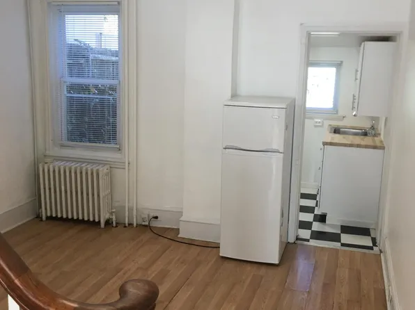 1814 Tulip St, Philadelphia, PA 19125