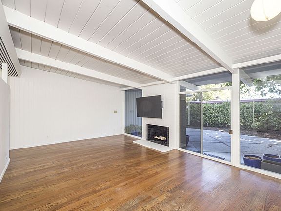 5th image of 231 Parkside Dr