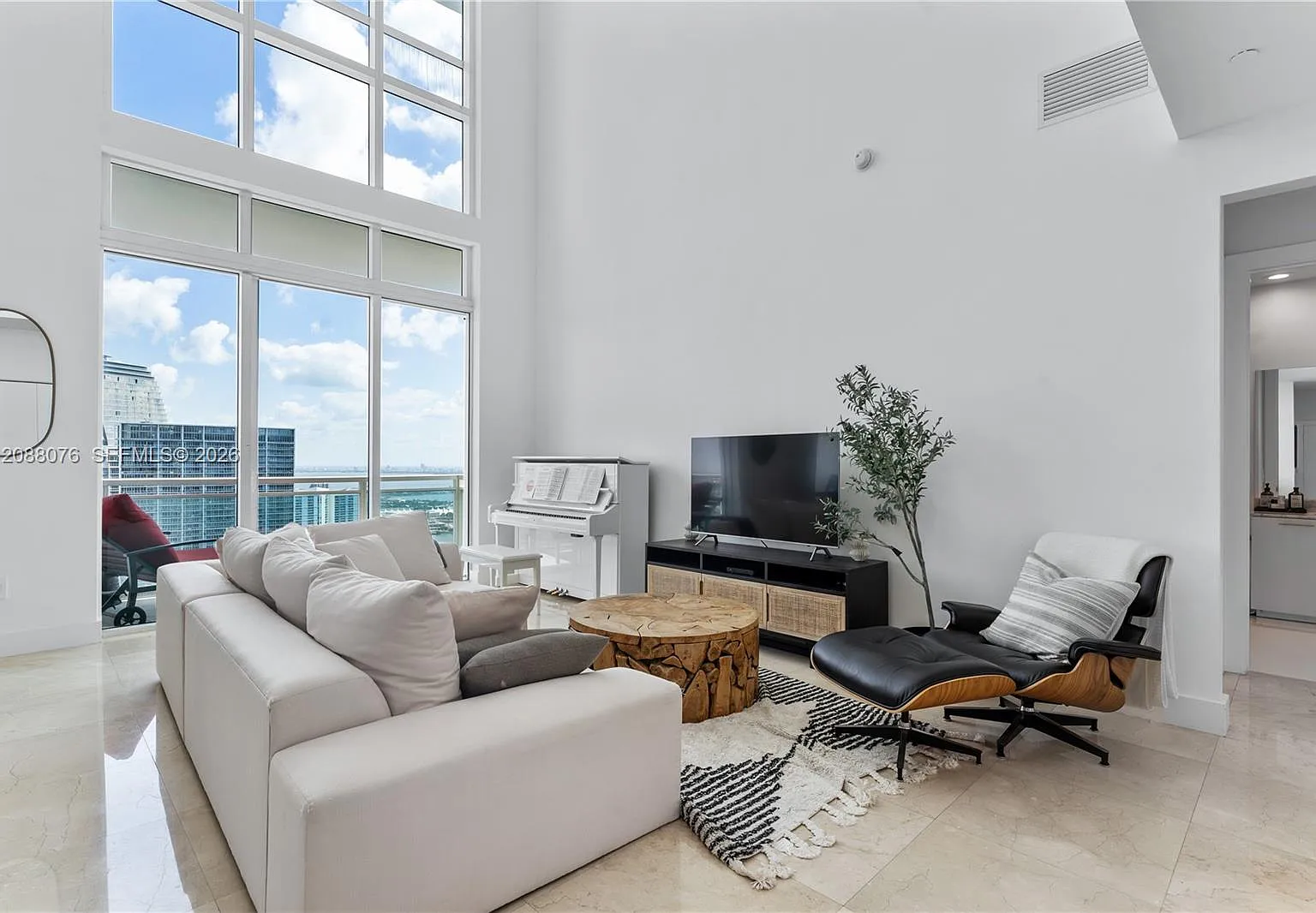 The Plaza 851 Brickell Co — Photo 3