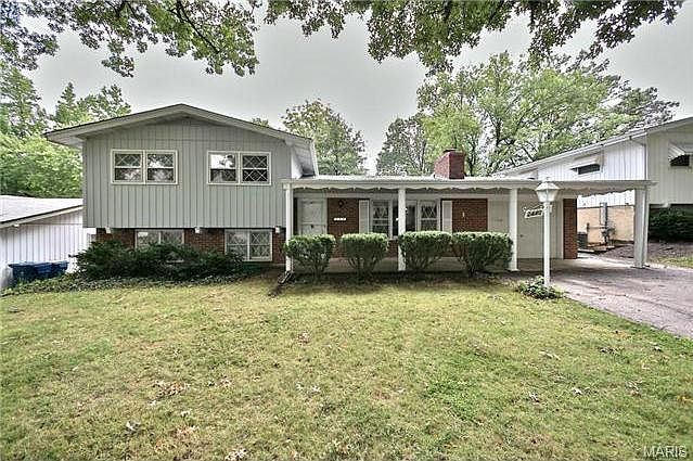 1st image of 2440 Pinehurst Dr