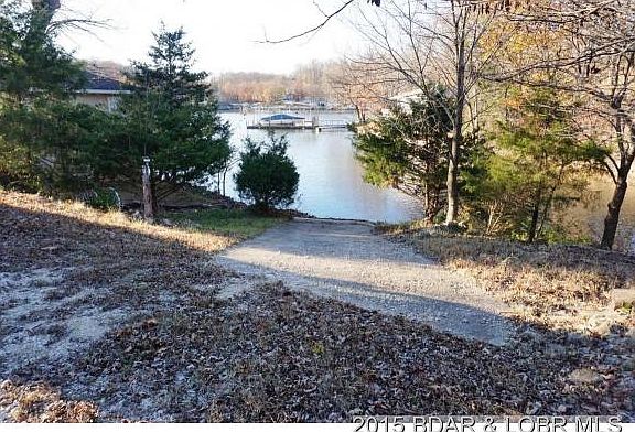 5th image of 294 Aspen Ln