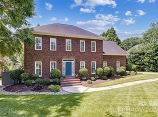 10528 Hadleigh Pl, Charlotte, NC 28210