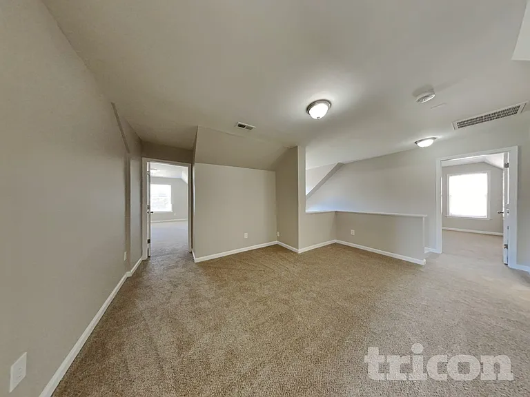 308 Collinsworth Dr — Photo 17