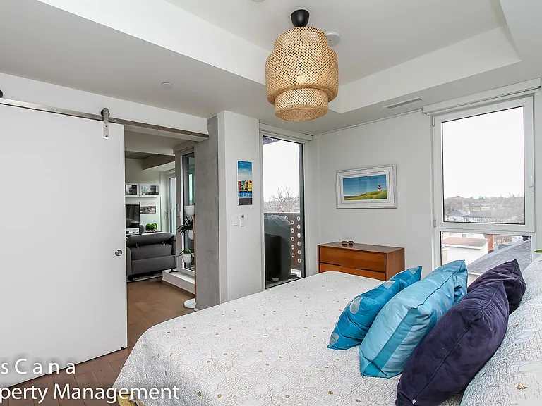 135 Barrette St #409 — Photo 23
