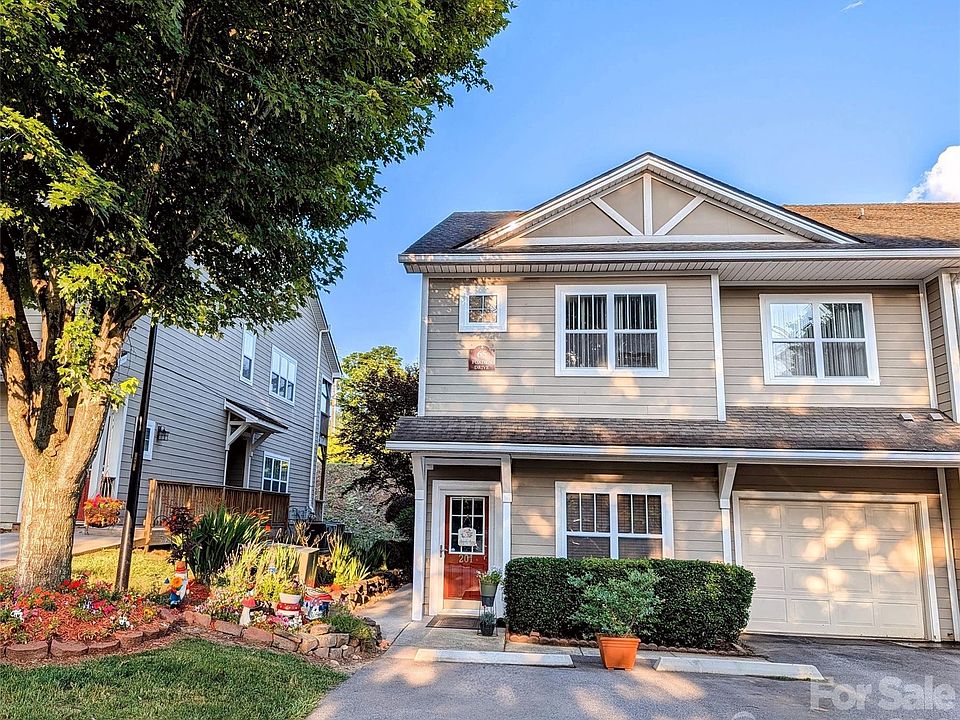 1st image of 65 Foxden Dr Unit 201
