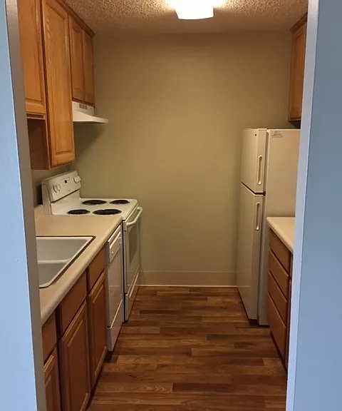 Irving Heights Apartments — Photo 67