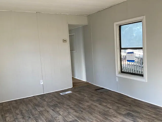 2 bed, 880 sqft, $1,100 — Photo 4