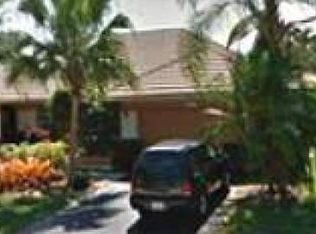 3300 Maple Ln, Davie, FL 33328